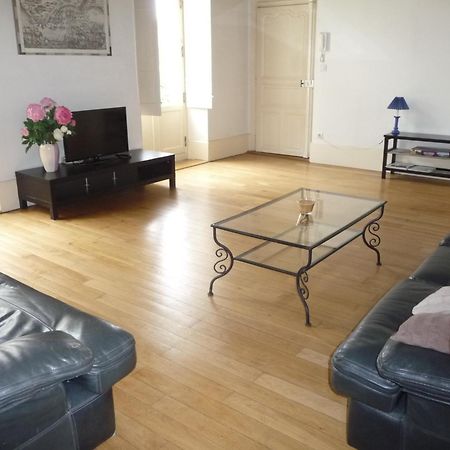 Les Charmottes Apartamento Nuits-Saint-Georges Exterior foto