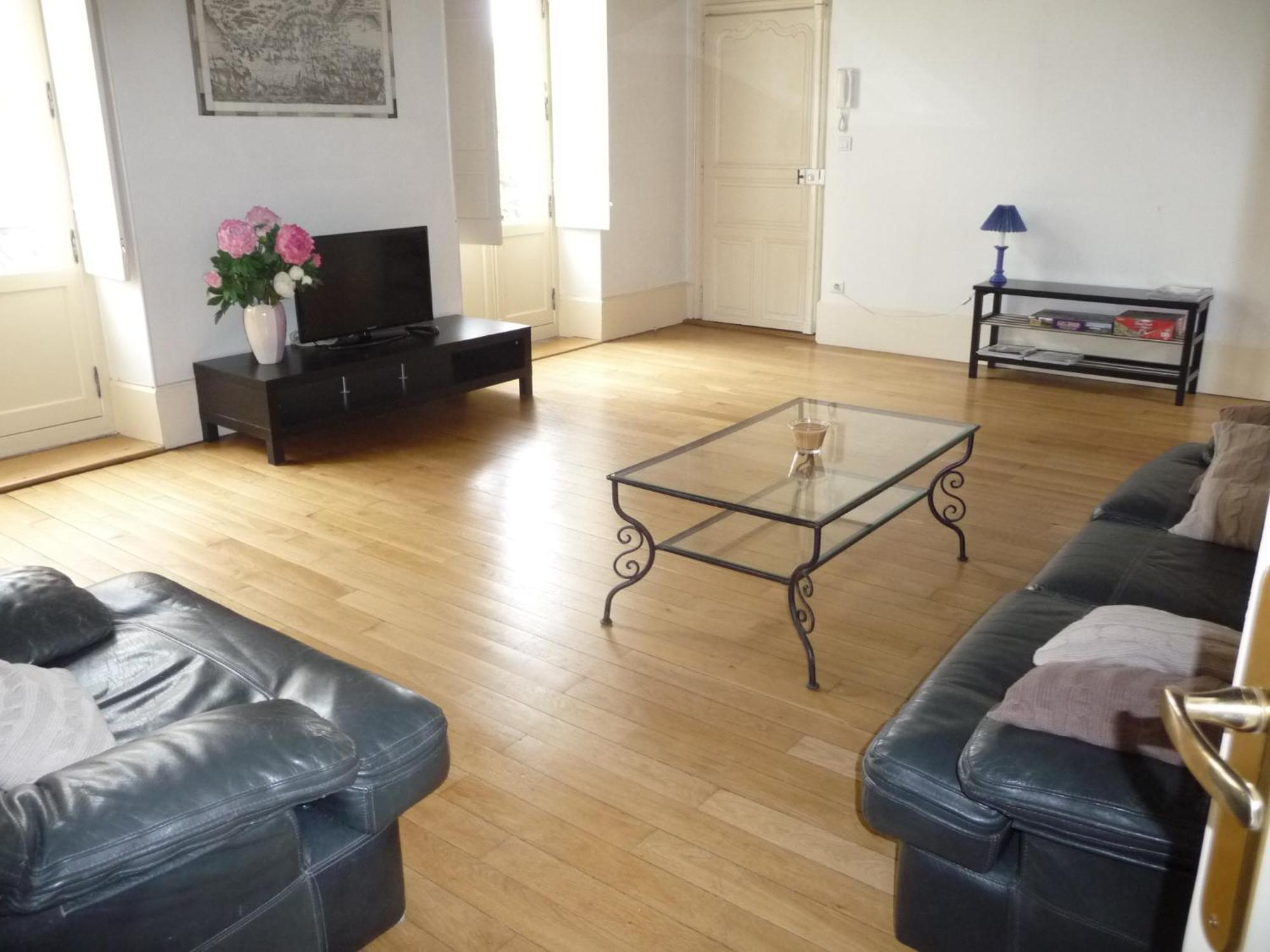Les Charmottes Apartamento Nuits-Saint-Georges Exterior foto